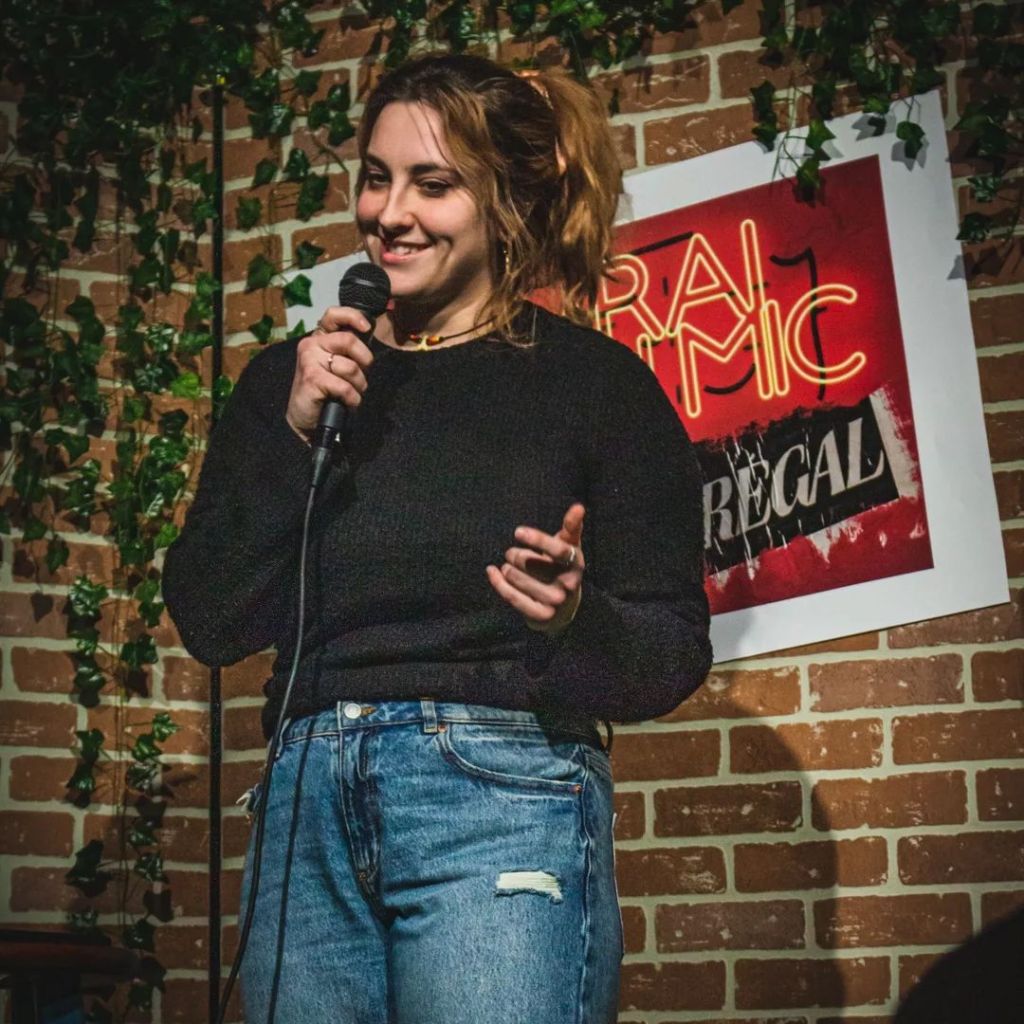 L'Vrai Open Mic in english Stand Up Comedy